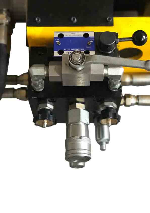 爬管機(jī) 爬管機(jī)